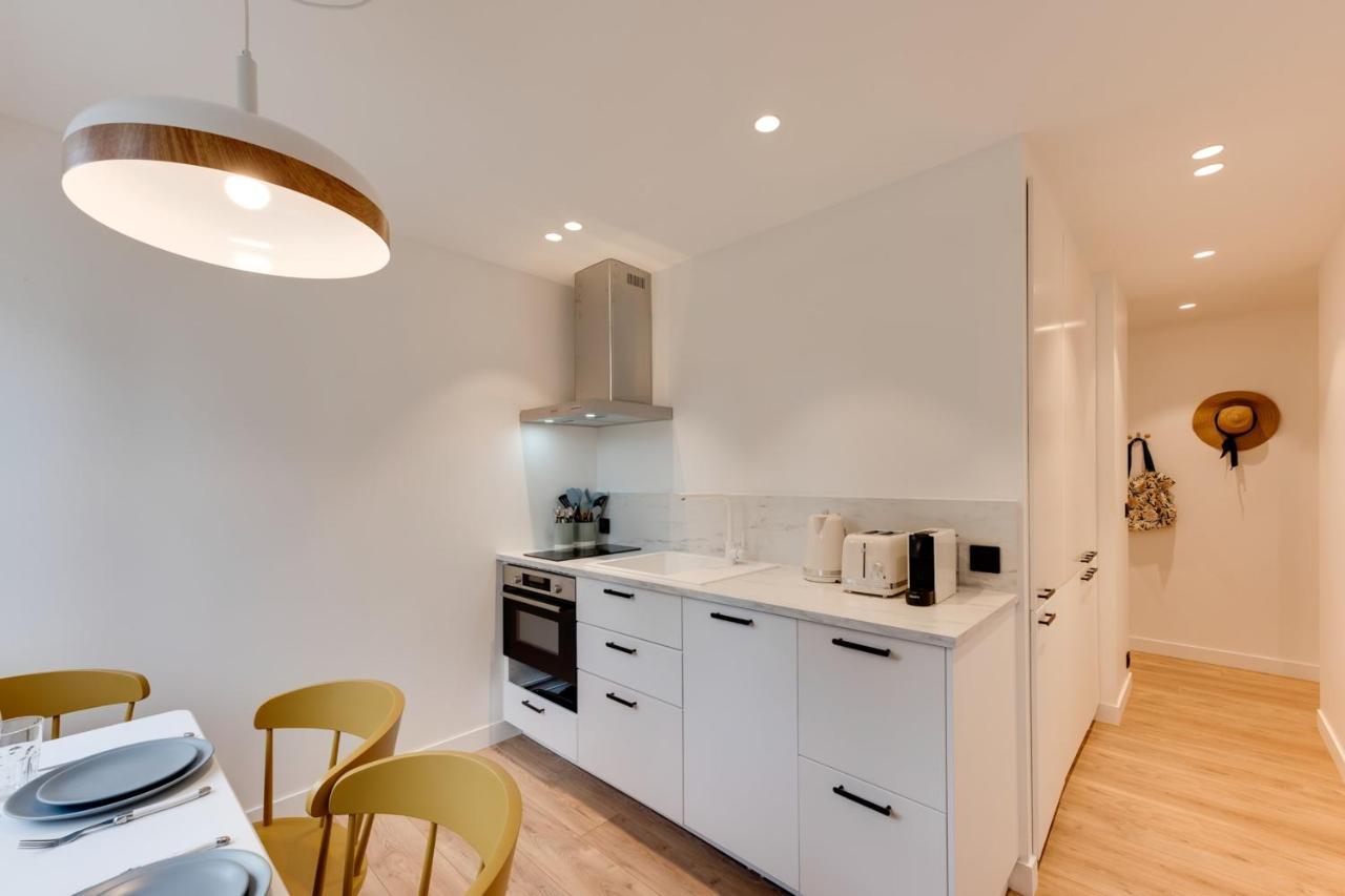La Caravelle - Modern Apartment 2 Steps From Downtown อานซี ภายนอก รูปภาพ