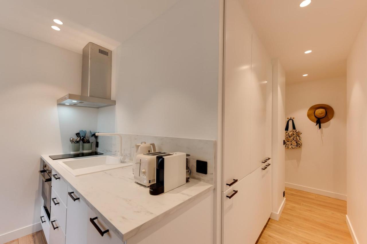 La Caravelle - Modern Apartment 2 Steps From Downtown อานซี ภายนอก รูปภาพ